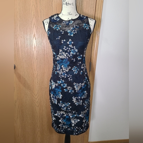 White House Black Market Lace Floral Embroidered Metallic Cocktail Dress - Picture 1 of 4